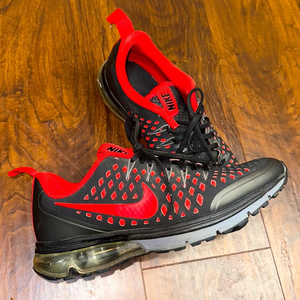 US 9 Nike AirMax